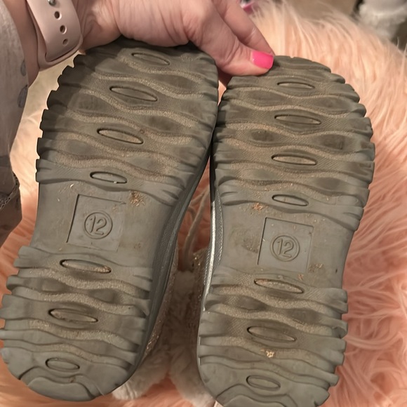 Eva and Zoe Snow Boots 💙❄️☃️ - Picture 4 of 5